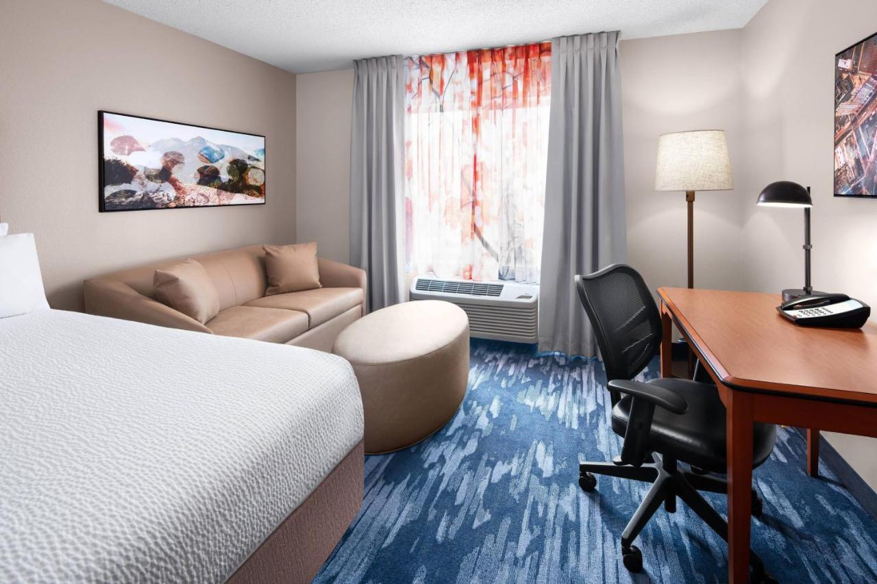 Fairfield Inn & Suites Denver Airport Exterior photo