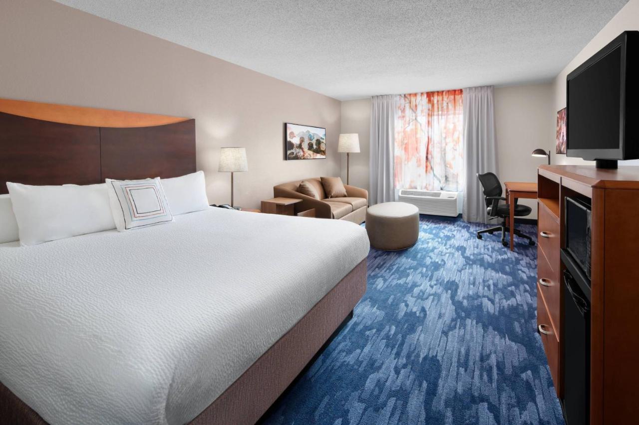 Fairfield Inn & Suites Denver Airport Exterior photo