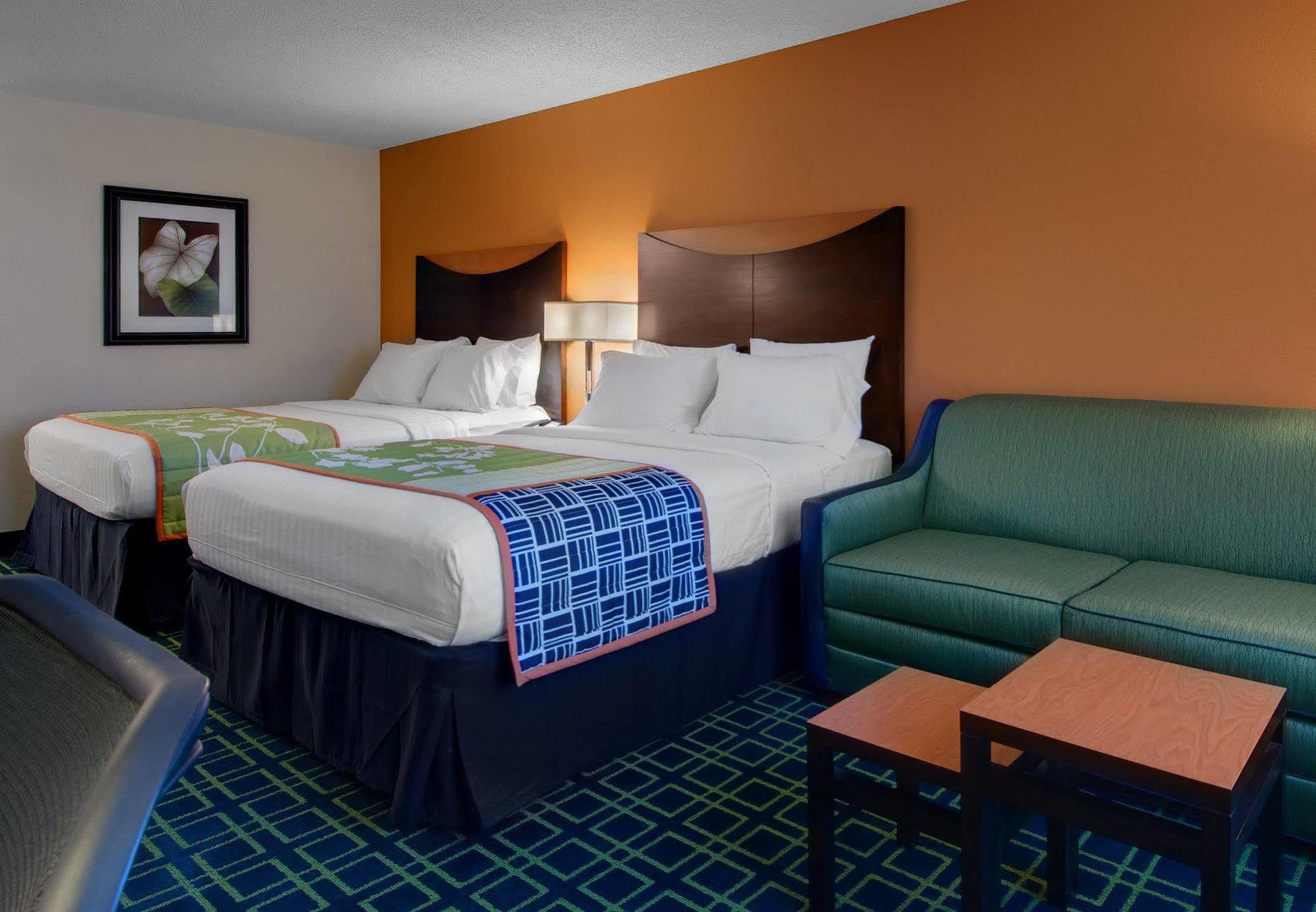 Fairfield Inn & Suites Denver Airport Exterior photo